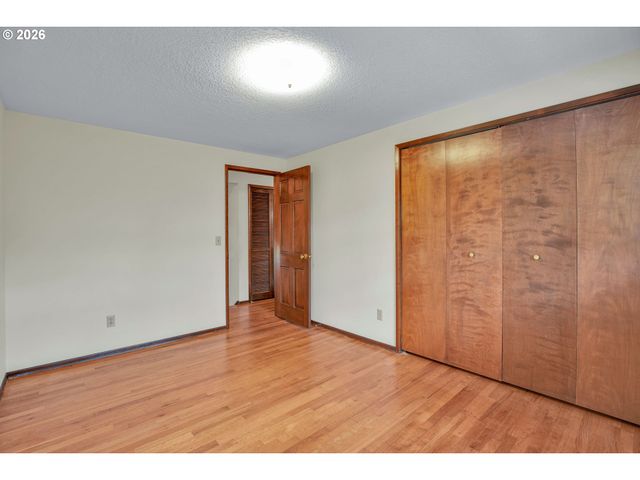 13400 Nw MARSHALL St, Portland, OR 97229