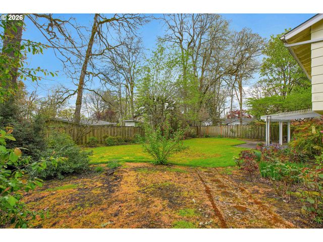 13400 Nw MARSHALL St, Portland, OR 97229