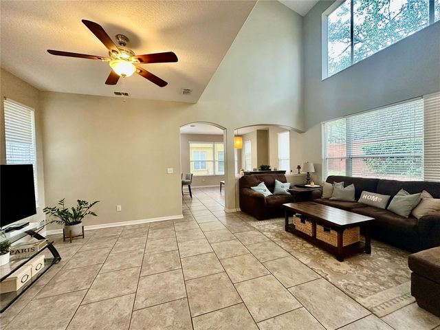 12014 DEACONS CROFT LANE, Tampa, FL 33626