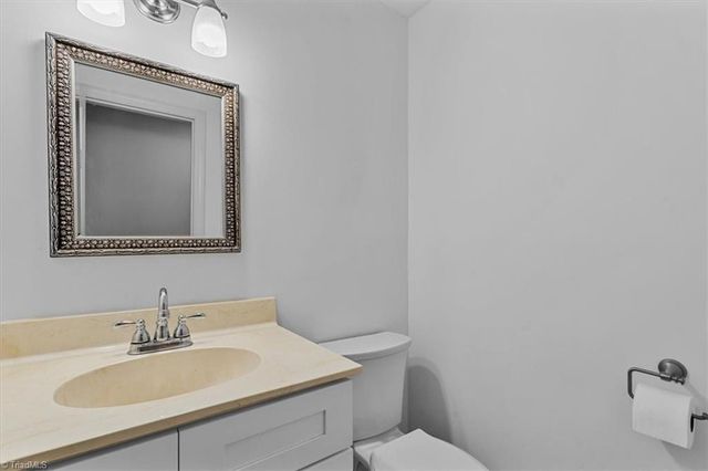 904 Pebble Drive, Greensboro, NC 27410