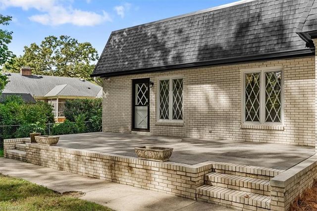 904 Pebble Drive, Greensboro, NC 27410