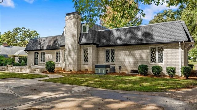 904 Pebble Drive, Greensboro, NC 27410