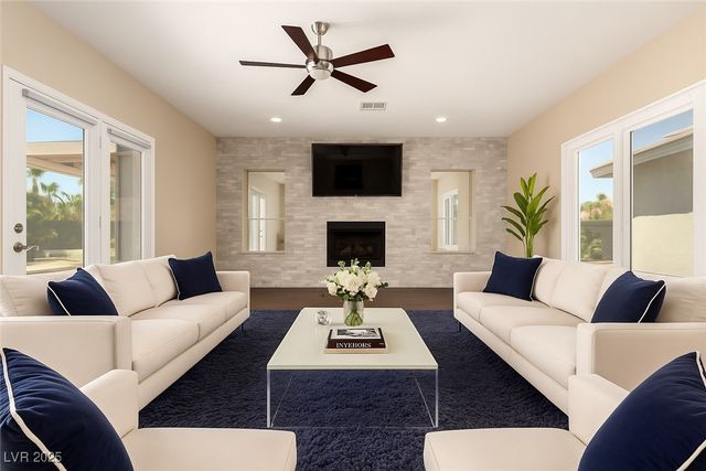 2925 Mondavi Court, Las Vegas, NV 89117