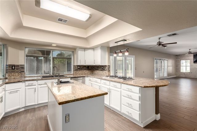 2925 Mondavi Court, Las Vegas, NV 89117