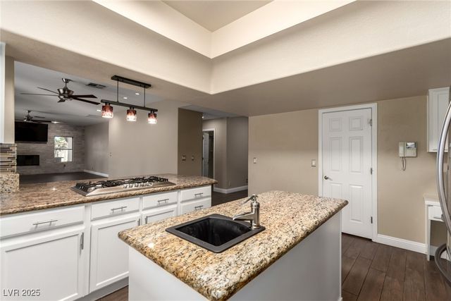 2925 Mondavi Court, Las Vegas, NV 89117