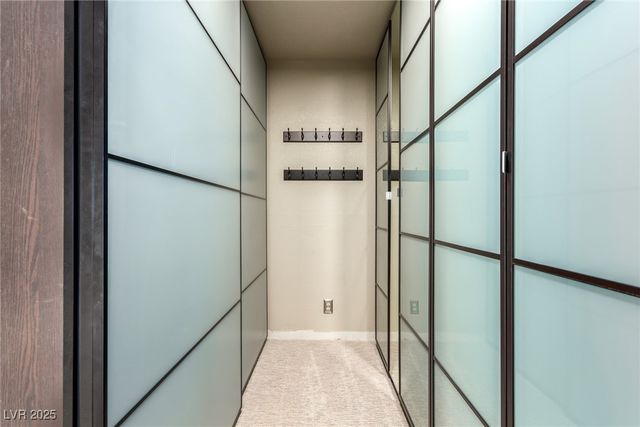 2925 Mondavi Court, Las Vegas, NV 89117