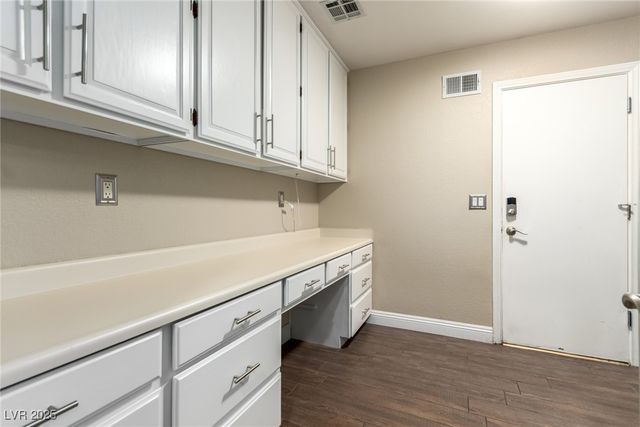 2925 Mondavi Court, Las Vegas, NV 89117