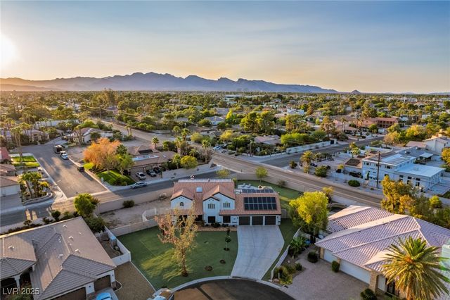 2925 Mondavi Court, Las Vegas, NV 89117