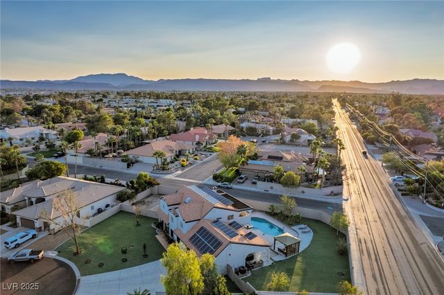 2925 Mondavi Court, Las Vegas, NV 89117