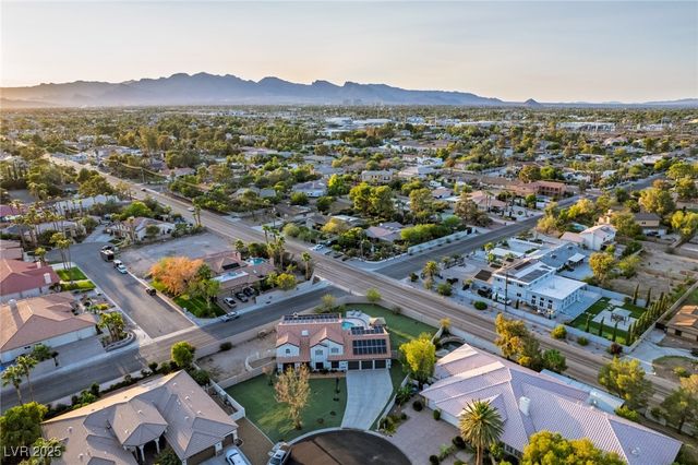 2925 Mondavi Court, Las Vegas, NV 89117