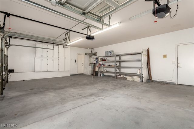 2925 Mondavi Court, Las Vegas, NV 89117