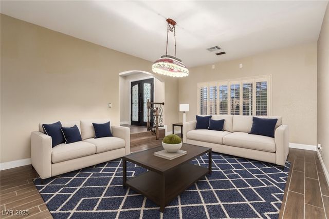 2925 Mondavi Court, Las Vegas, NV 89117