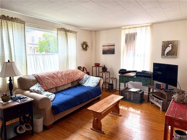 21 Fenner Street, Cazenovia, NY 13035