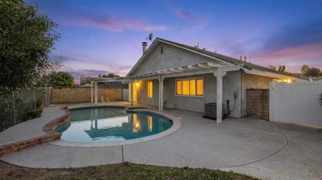 22945 Magnolia Glen Drive, Valencia, CA 91354