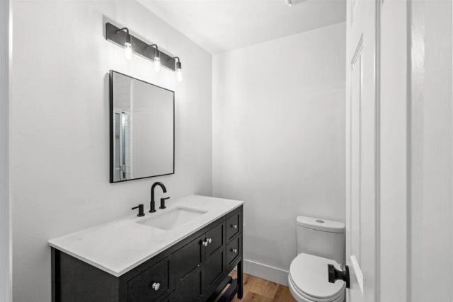 22945 Magnolia Glen Drive, Valencia, CA 91354