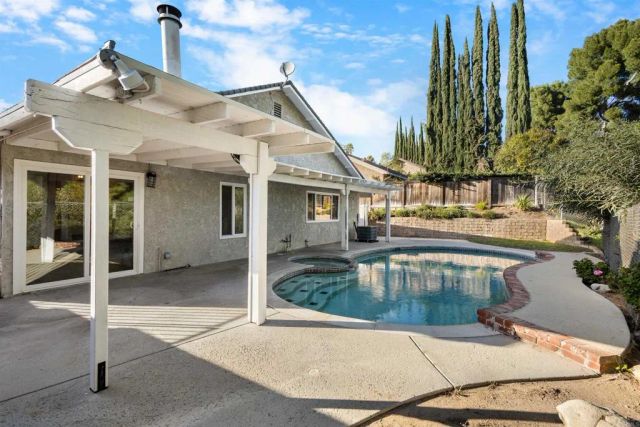 22945 Magnolia Glen Drive, Valencia, CA 91354