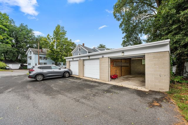 8 Bixby St 8, North Andover, MA 01845