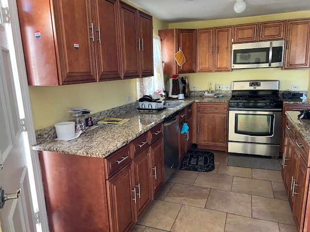 3121 N Wolf Road, Melrose Park, IL 60164