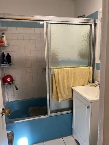 3121 N Wolf Road, Melrose Park, IL 60164