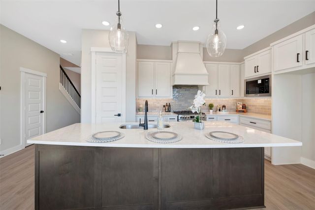 16043 Hayes Park Drive, Houston, TX 77079