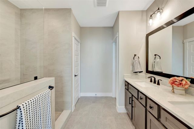 16043 Hayes Park Drive, Houston, TX 77079