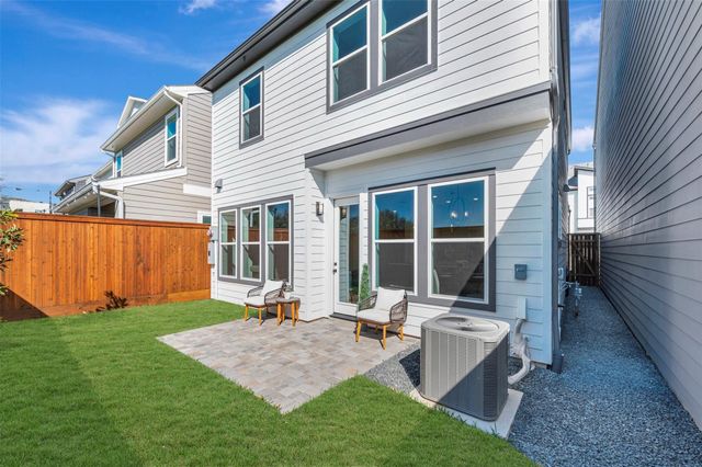 16043 Hayes Park Drive, Houston, TX 77079