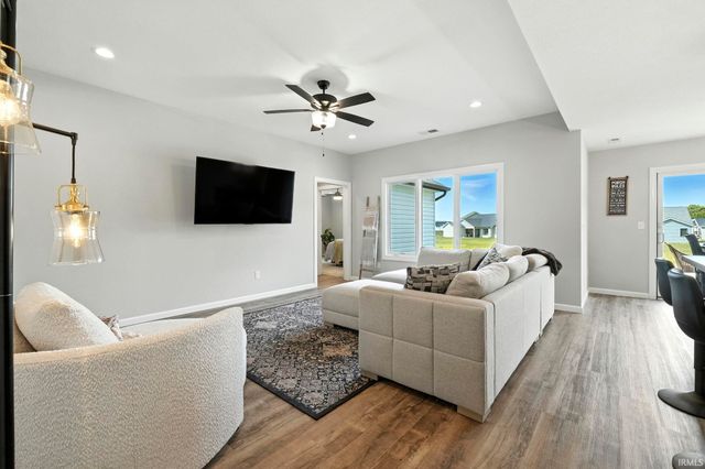 1136 Herdsman Boulevard, Huntertown, IN 46748