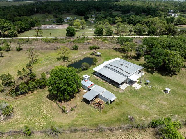 21216 Glades Cut Off Road, Port St. Lucie, FL 34987
