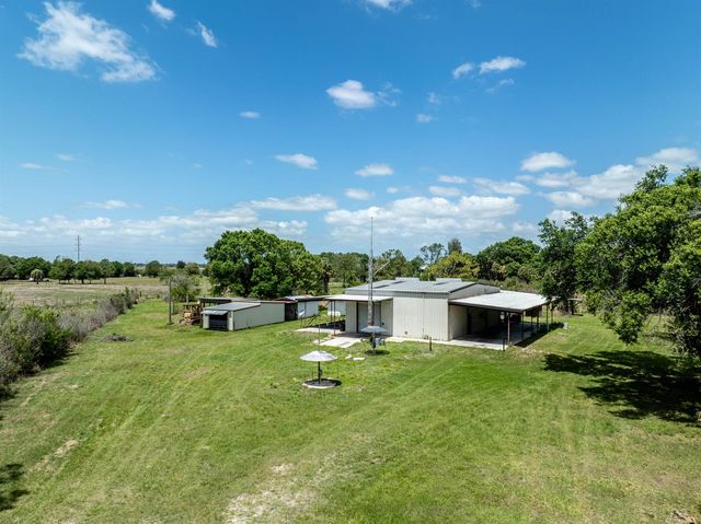 21216 Glades Cut Off Road, Port St. Lucie, FL 34987