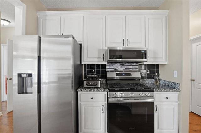 116 Fairbrook Lane, Stockbridge, GA 30281