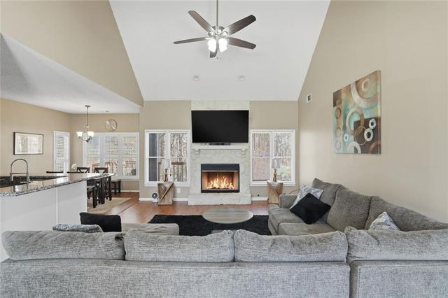 116 Fairbrook Lane, Stockbridge, GA 30281