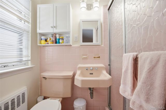 12 Viola Drive, Glen Cove, NY 11542