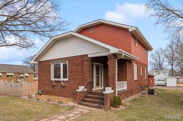 1416 Lebanon Avenue, Belleville, IL 62221