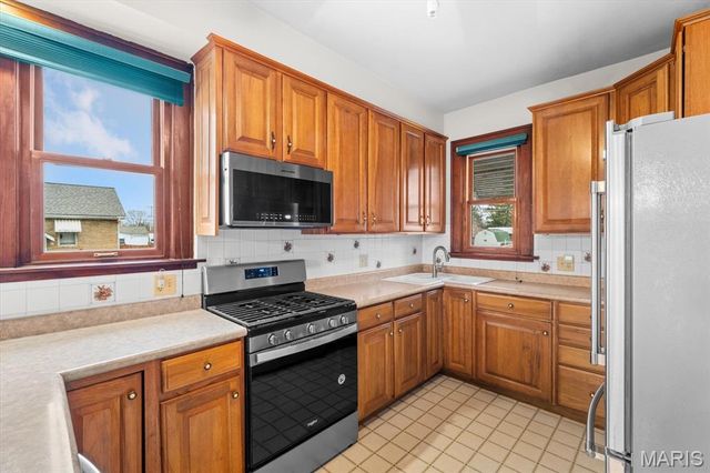 1416 Lebanon Avenue, Belleville, IL 62221