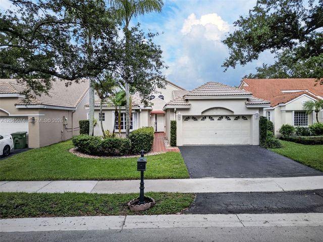 1520 Seabay Road, Weston, FL 33326