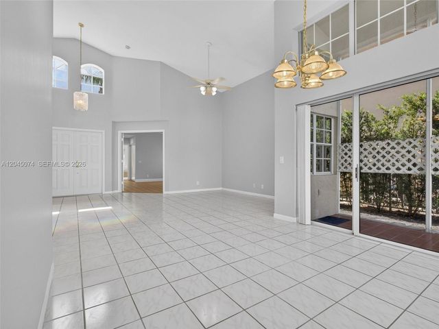 1520 Seabay Road, Weston, FL 33326