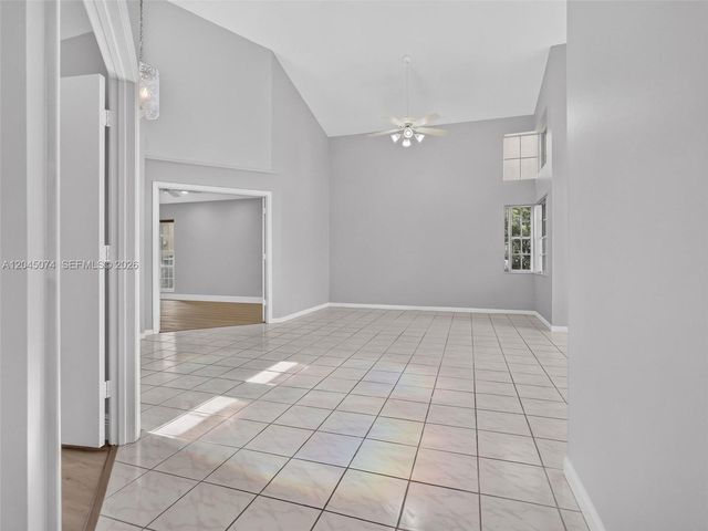 1520 Seabay Road, Weston, FL 33326