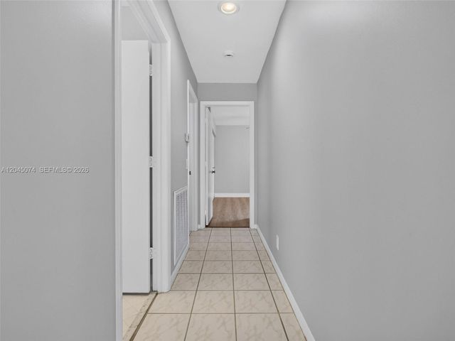 1520 Seabay Road, Weston, FL 33326