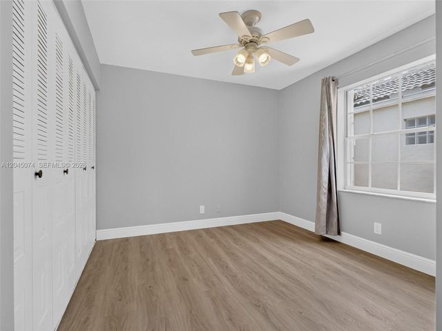 1520 Seabay Road, Weston, FL 33326
