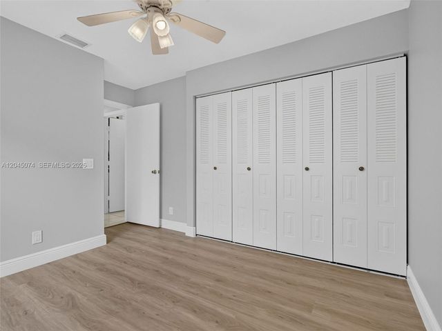 1520 Seabay Road, Weston, FL 33326