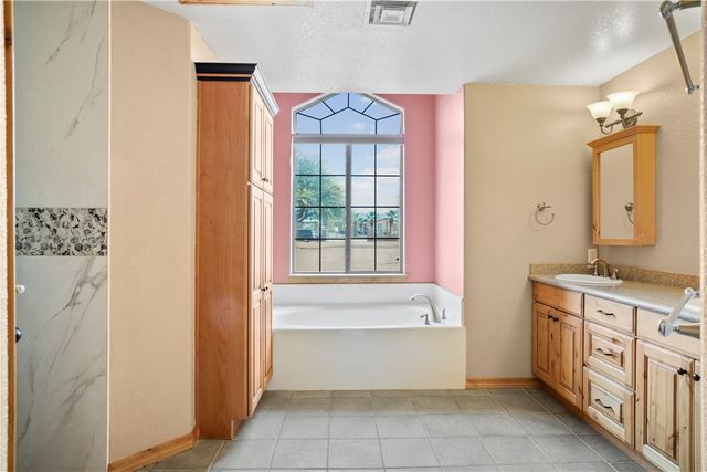 5331 S Cholla Drive, Fort Mohave, AZ 86426