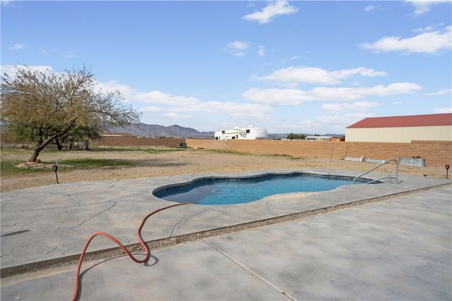 5331 S Cholla Drive, Fort Mohave, AZ 86426
