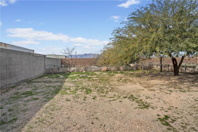 5331 S Cholla Drive, Fort Mohave, AZ 86426