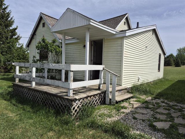 17125 Tyrone Avenue, Kent City, MI 49330