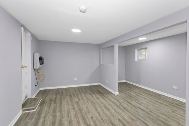 209 E Washington Street, West Chicago, IL 60185