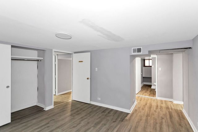 209 E Washington Street, West Chicago, IL 60185