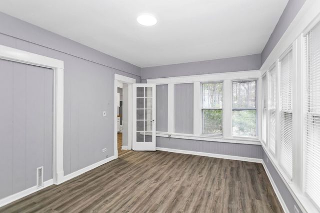 209 E Washington Street, West Chicago, IL 60185