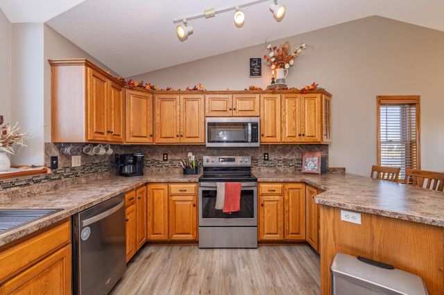 609 W 7th Avenue, Osakis, MN 56360