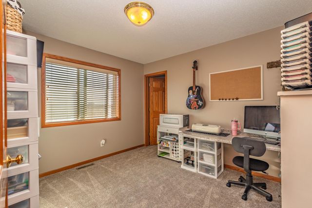 609 W 7th Avenue, Osakis, MN 56360