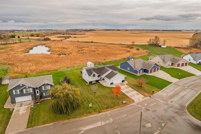 609 W 7th Avenue, Osakis, MN 56360